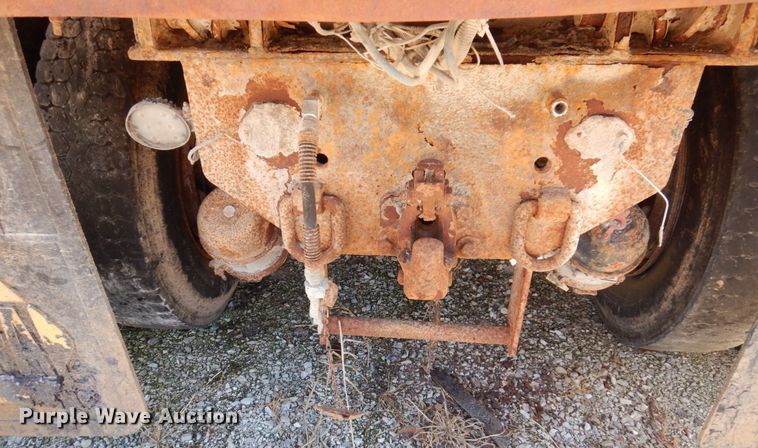 image for item KF9490 2010 International 7400  dump truck