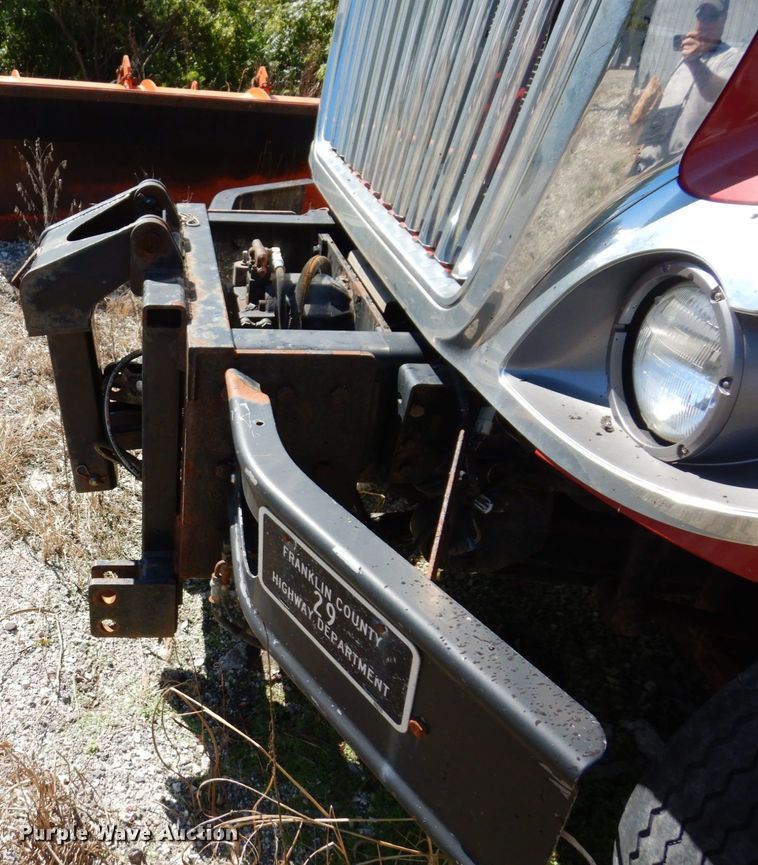 image for item KF9490 2010 International 7400  dump truck