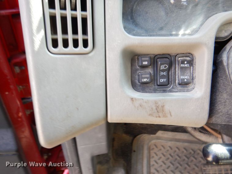 image for item KF9490 2010 International 7400  dump truck