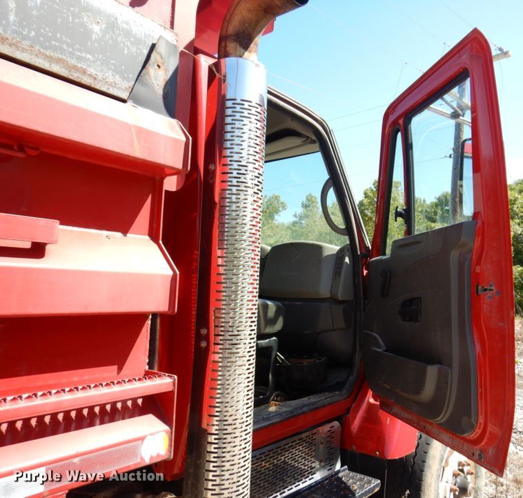 image for item KF9490 2010 International 7400  dump truck