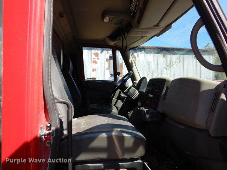 image for item KF9490 2010 International 7400  dump truck