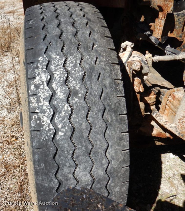 image for item KF9490 2010 International 7400  dump truck