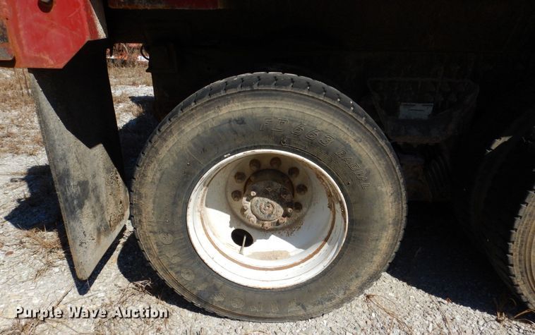 image for item KF9490 2010 International 7400  dump truck