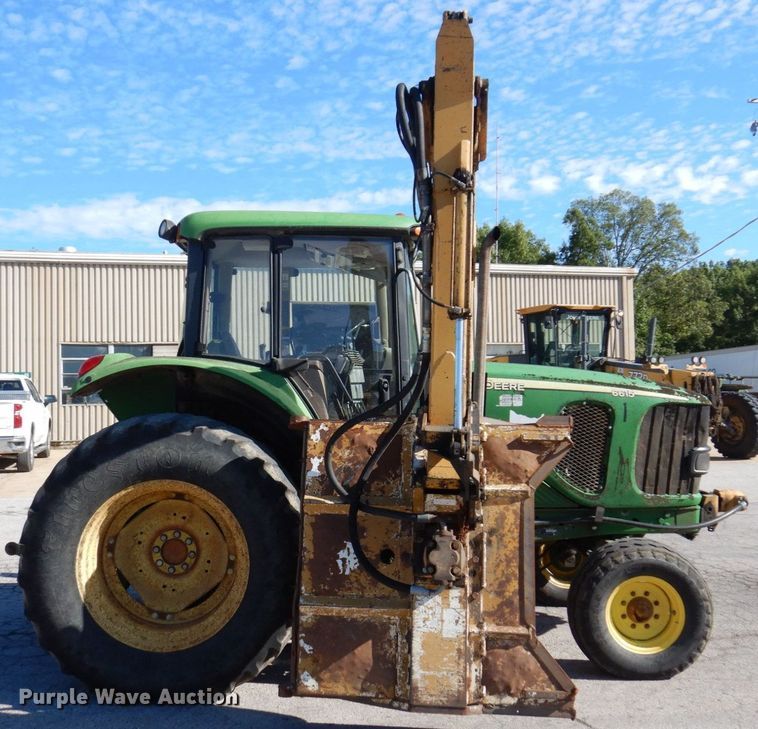 image for item KF9493 2006 John Deere 6615  tractor