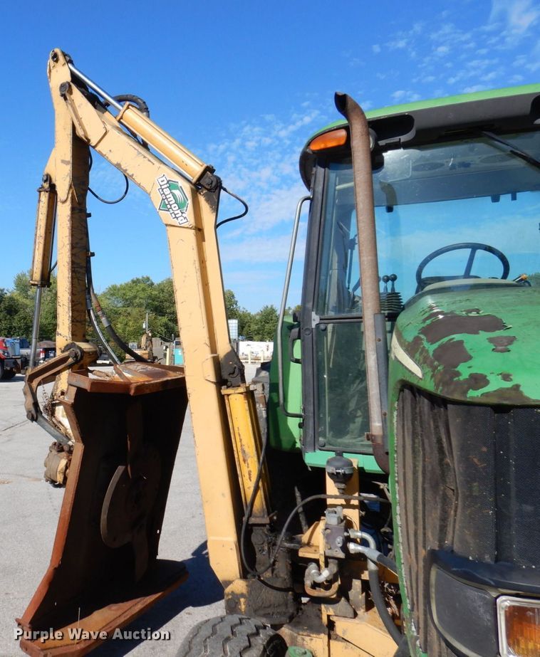 image for item KF9493 2006 John Deere 6615  tractor