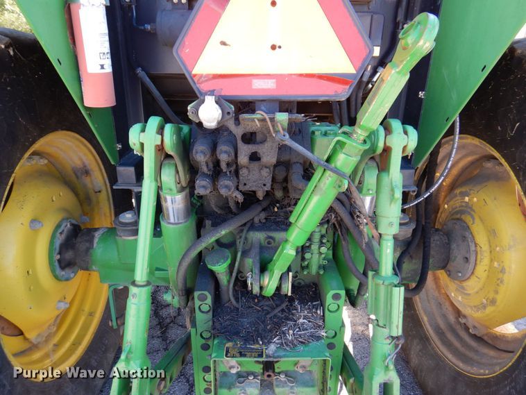 image for item KF9493 2006 John Deere 6615  tractor