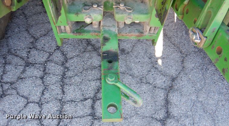 image for item KF9493 2006 John Deere 6615  tractor