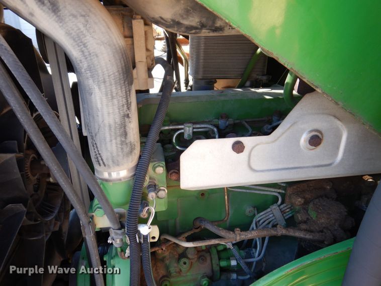 image for item KF9493 2006 John Deere 6615  tractor