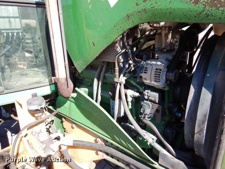 image for item KF9493 2006 John Deere 6615  tractor