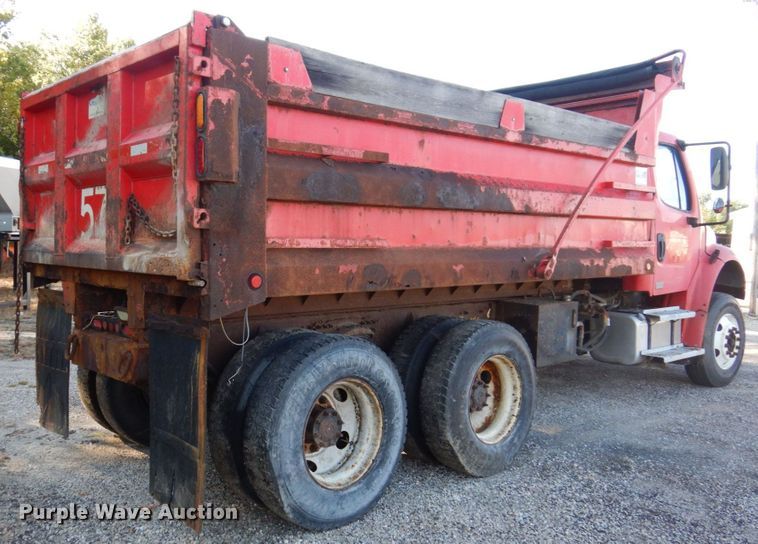 image for item KF9496 2005 Freightliner M2  dump truck