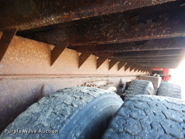 image for item KF9496 2005 Freightliner M2  dump truck