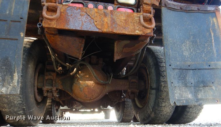 image for item KF9496 2005 Freightliner M2  dump truck