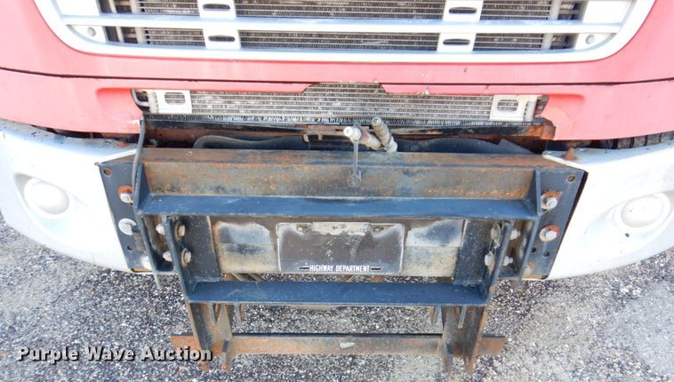 image for item KF9496 2005 Freightliner M2  dump truck