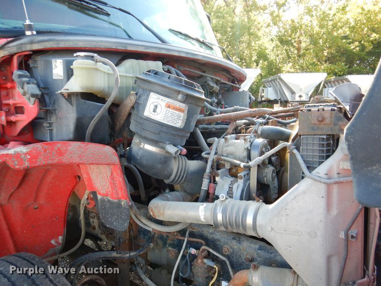 image for item KF9496 2005 Freightliner M2  dump truck