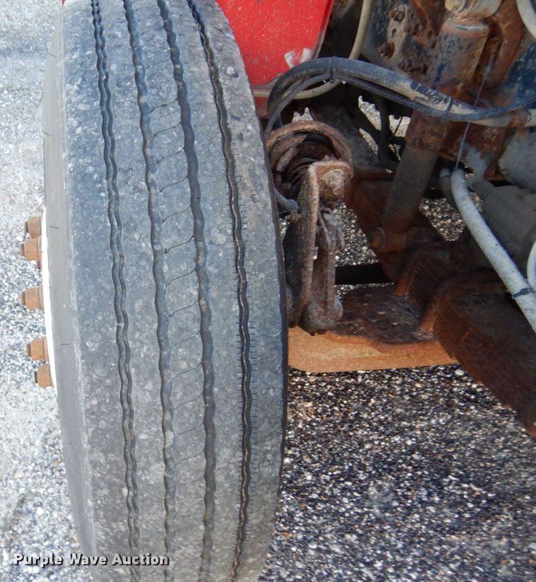 image for item KF9496 2005 Freightliner M2  dump truck