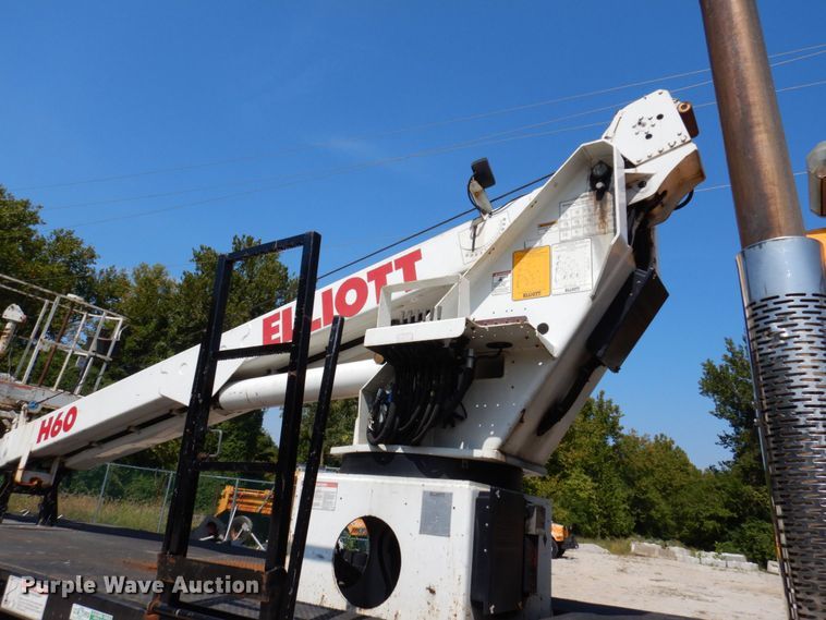 image for item KF9506 2008 International WorkStar 7400  bucket truck