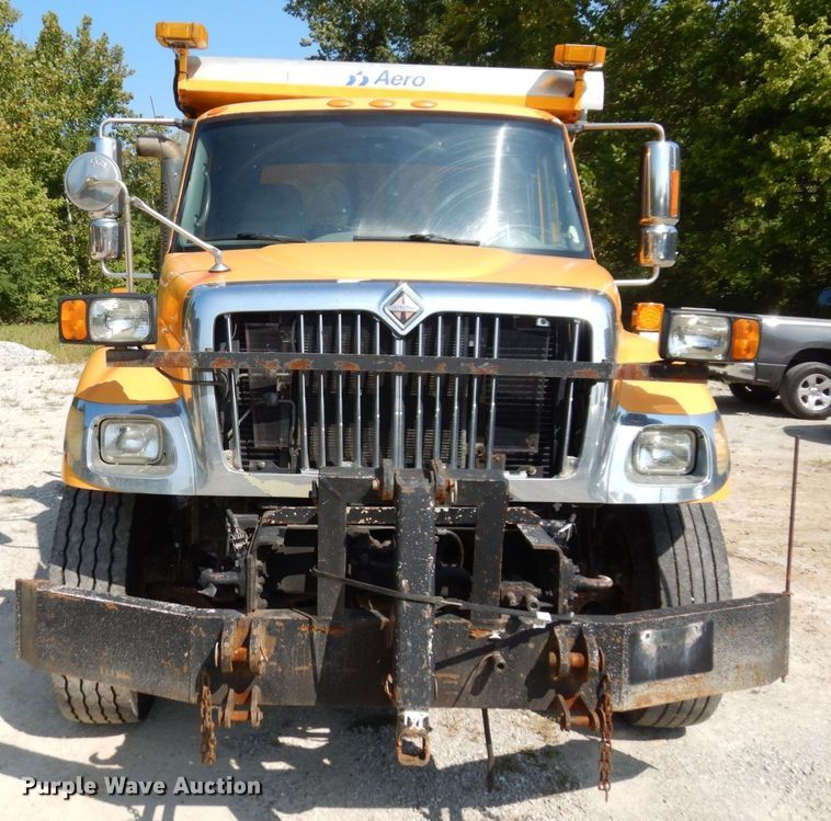 image for item KF9508 2006 International 7400  dump truck