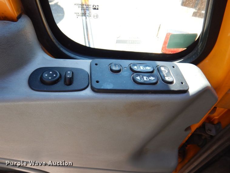 image for item KF9508 2006 International 7400  dump truck