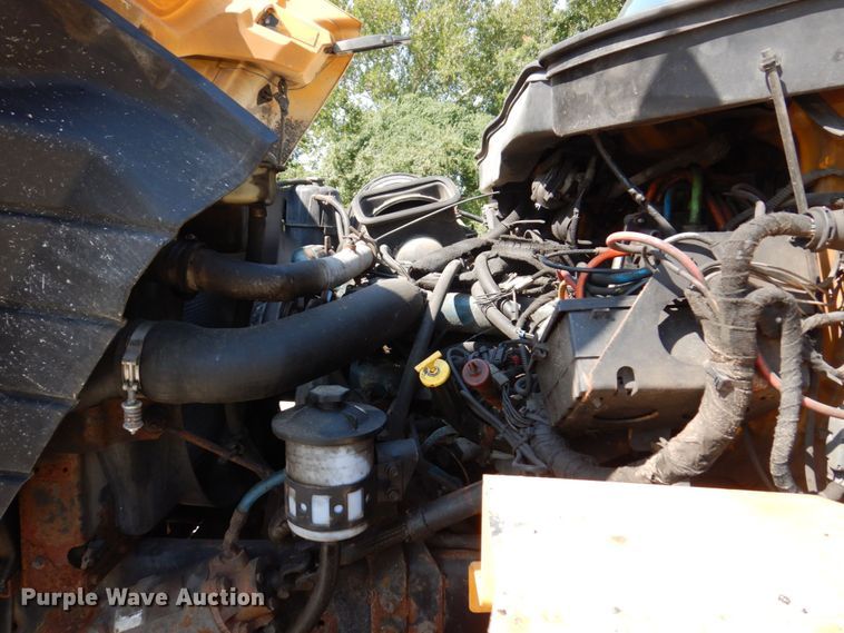 image for item KF9508 2006 International 7400  dump truck