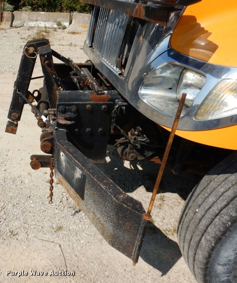 image for item KF9508 2006 International 7400  dump truck