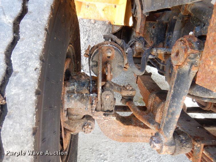 image for item KF9508 2006 International 7400  dump truck