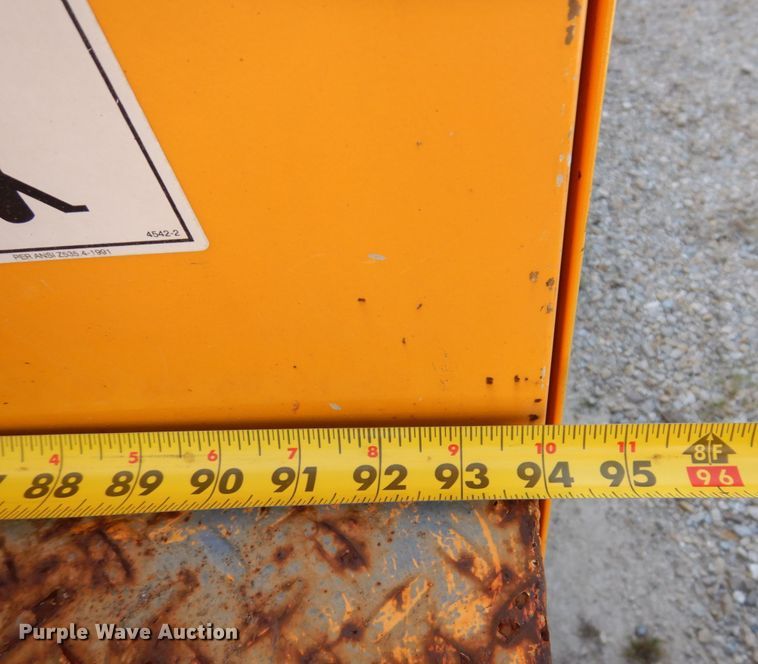 image for item KF9509 2008 Ford F550 Super Duty XL  bucket truck