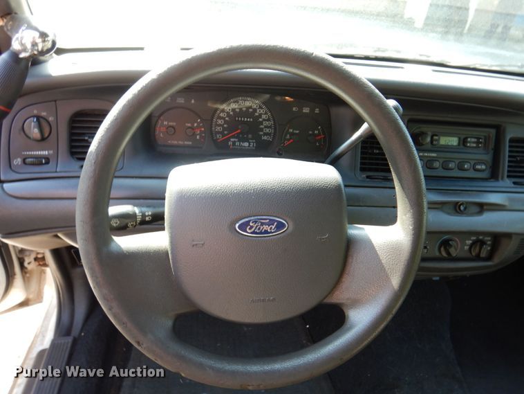 image for item KF9513 2005 Ford Crown Victoria Police Interceptor