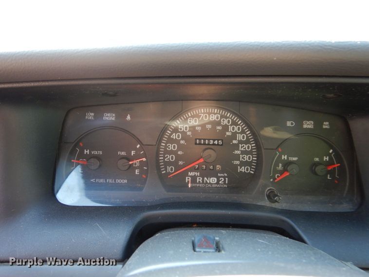 image for item KF9513 2005 Ford Crown Victoria Police Interceptor