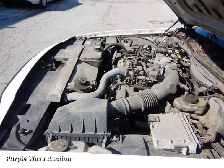 image for item KF9513 2005 Ford Crown Victoria Police Interceptor