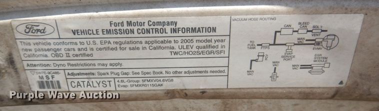 image for item KF9513 2005 Ford Crown Victoria Police Interceptor