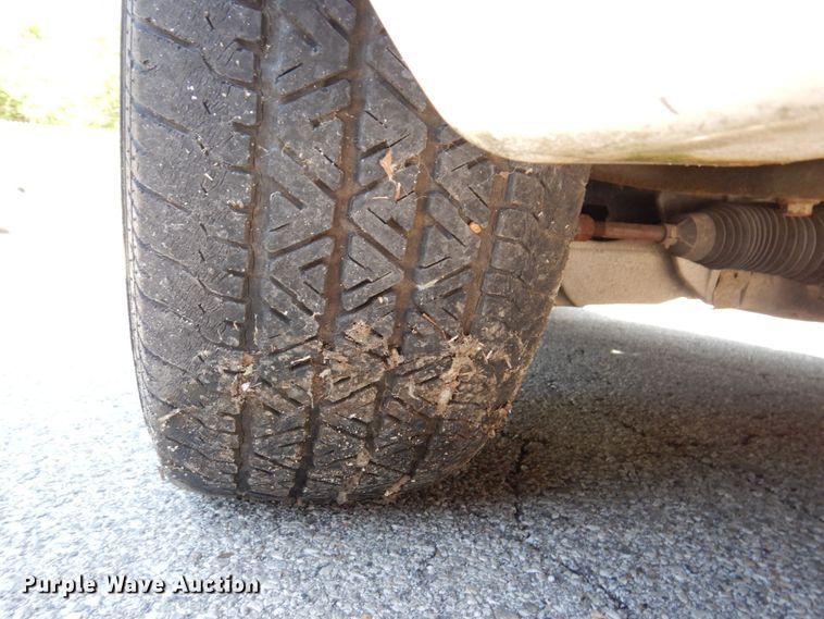 image for item KF9513 2005 Ford Crown Victoria Police Interceptor