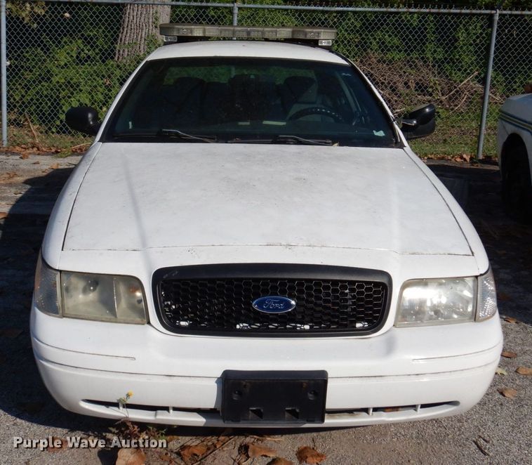 image for item KF9515 2005 Ford Crown Victoria Police Interceptor