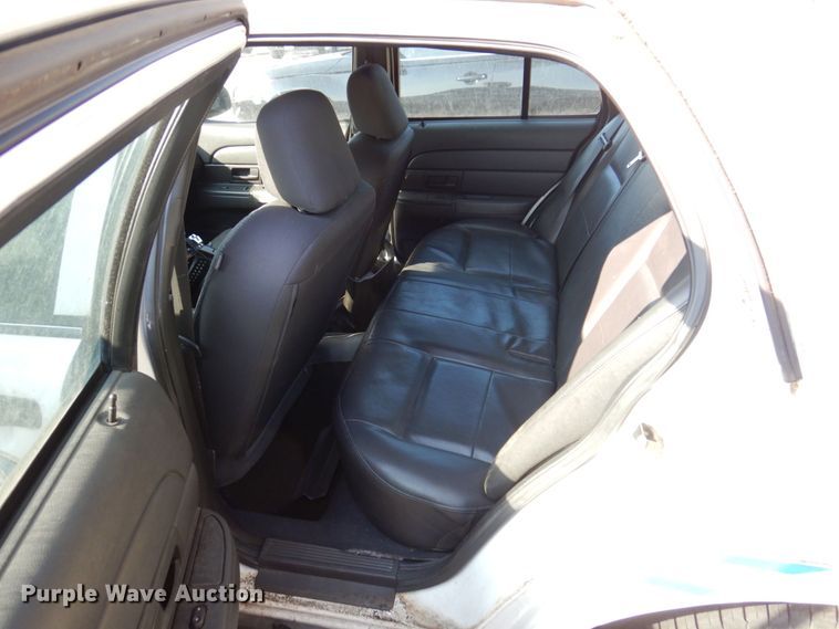 image for item KF9515 2005 Ford Crown Victoria Police Interceptor