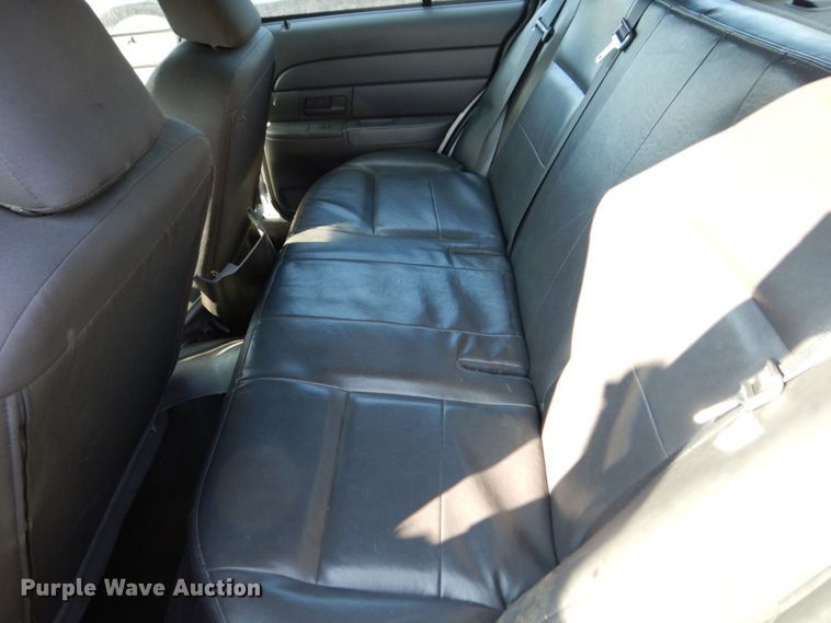 image for item KF9515 2005 Ford Crown Victoria Police Interceptor