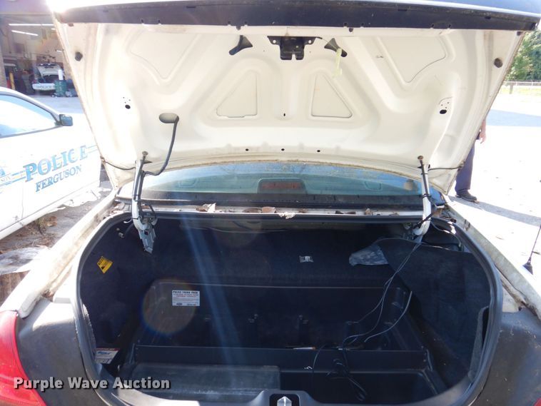 image for item KF9515 2005 Ford Crown Victoria Police Interceptor