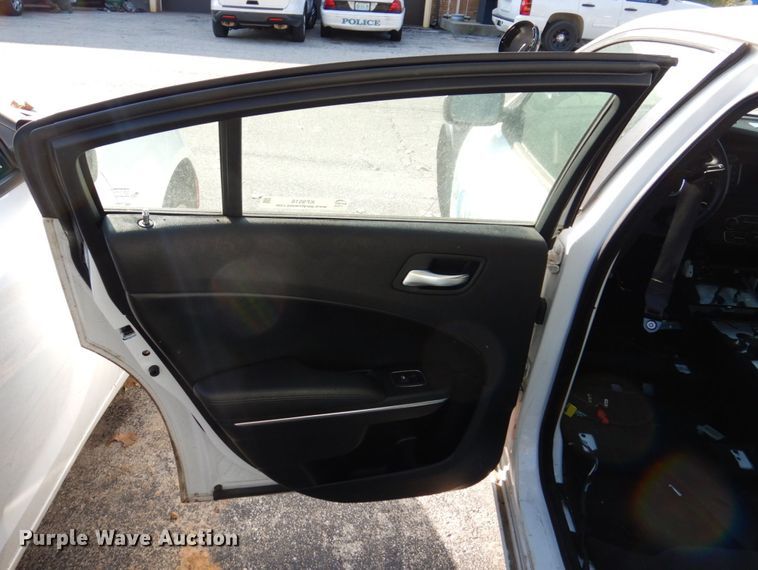 image for item KF9516 2016 Dodge Charger Police