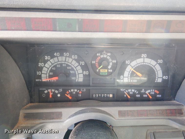 image for item KF9580 2000 GMC C8500  dump truck