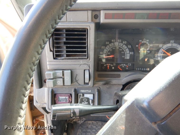 image for item KF9580 2000 GMC C8500  dump truck