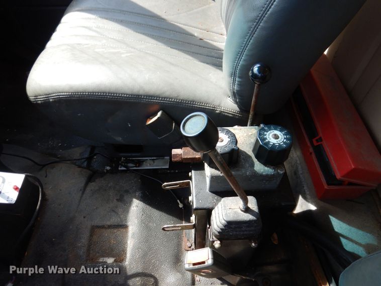 image for item KF9580 2000 GMC C8500  dump truck