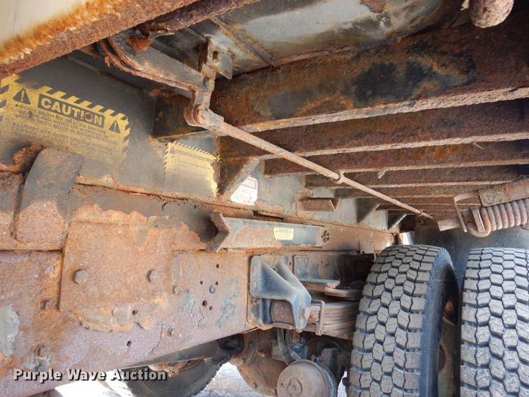 image for item KF9580 2000 GMC C8500  dump truck