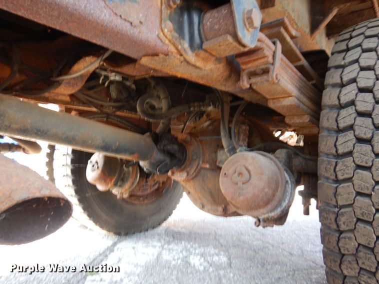 image for item KF9580 2000 GMC C8500  dump truck