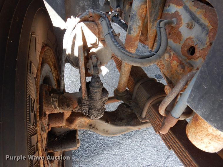 image for item KF9580 2000 GMC C8500  dump truck