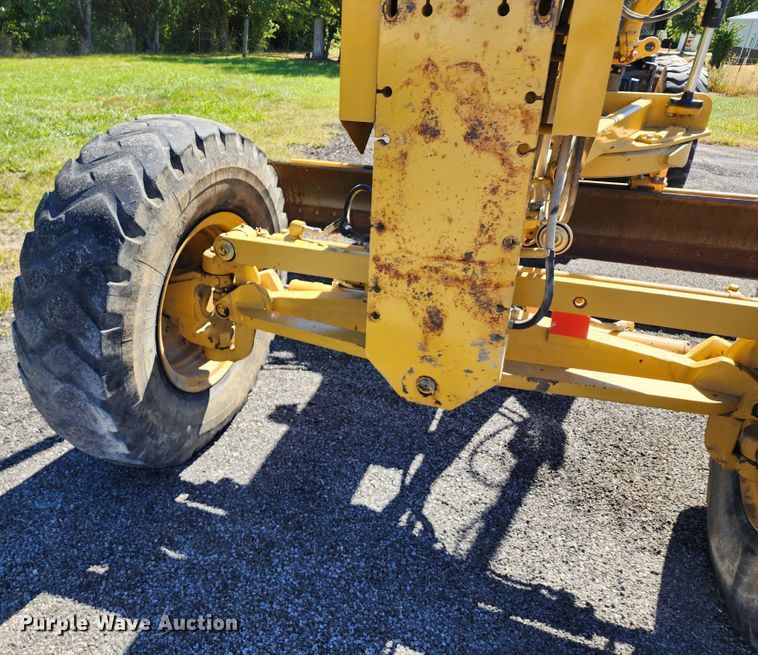 image for item KH9223 2008 Caterpillar 140M  motor grader