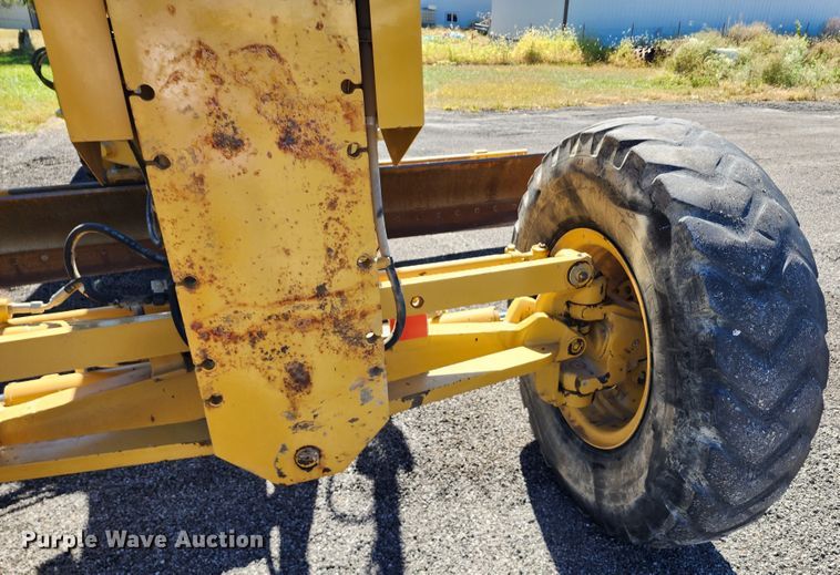 image for item KH9223 2008 Caterpillar 140M  motor grader