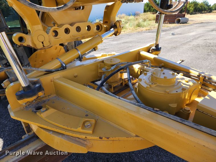 image for item KH9223 2008 Caterpillar 140M  motor grader