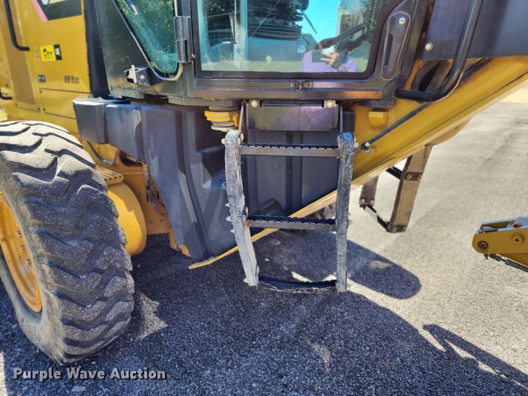 image for item KH9223 2008 Caterpillar 140M  motor grader