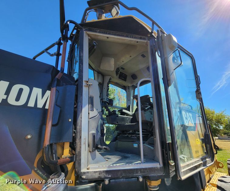 image for item KH9223 2008 Caterpillar 140M  motor grader