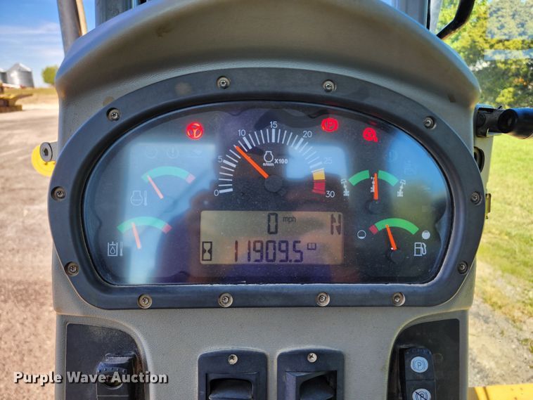 image for item KH9223 2008 Caterpillar 140M  motor grader