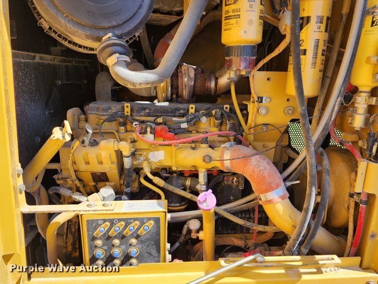 image for item KH9223 2008 Caterpillar 140M  motor grader
