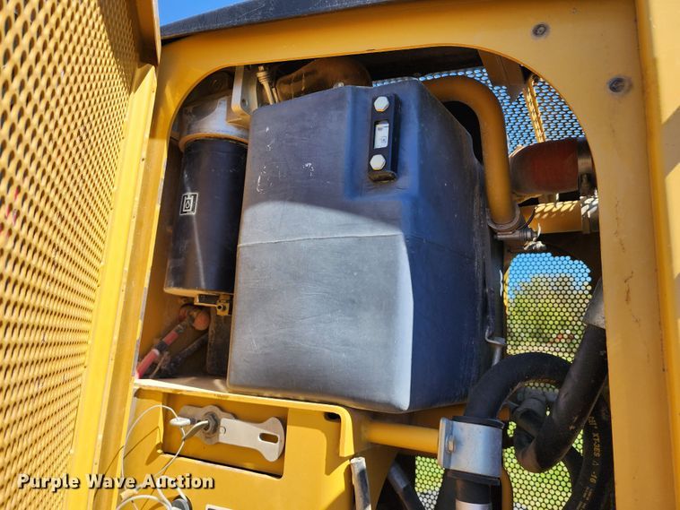 image for item KH9223 2008 Caterpillar 140M  motor grader